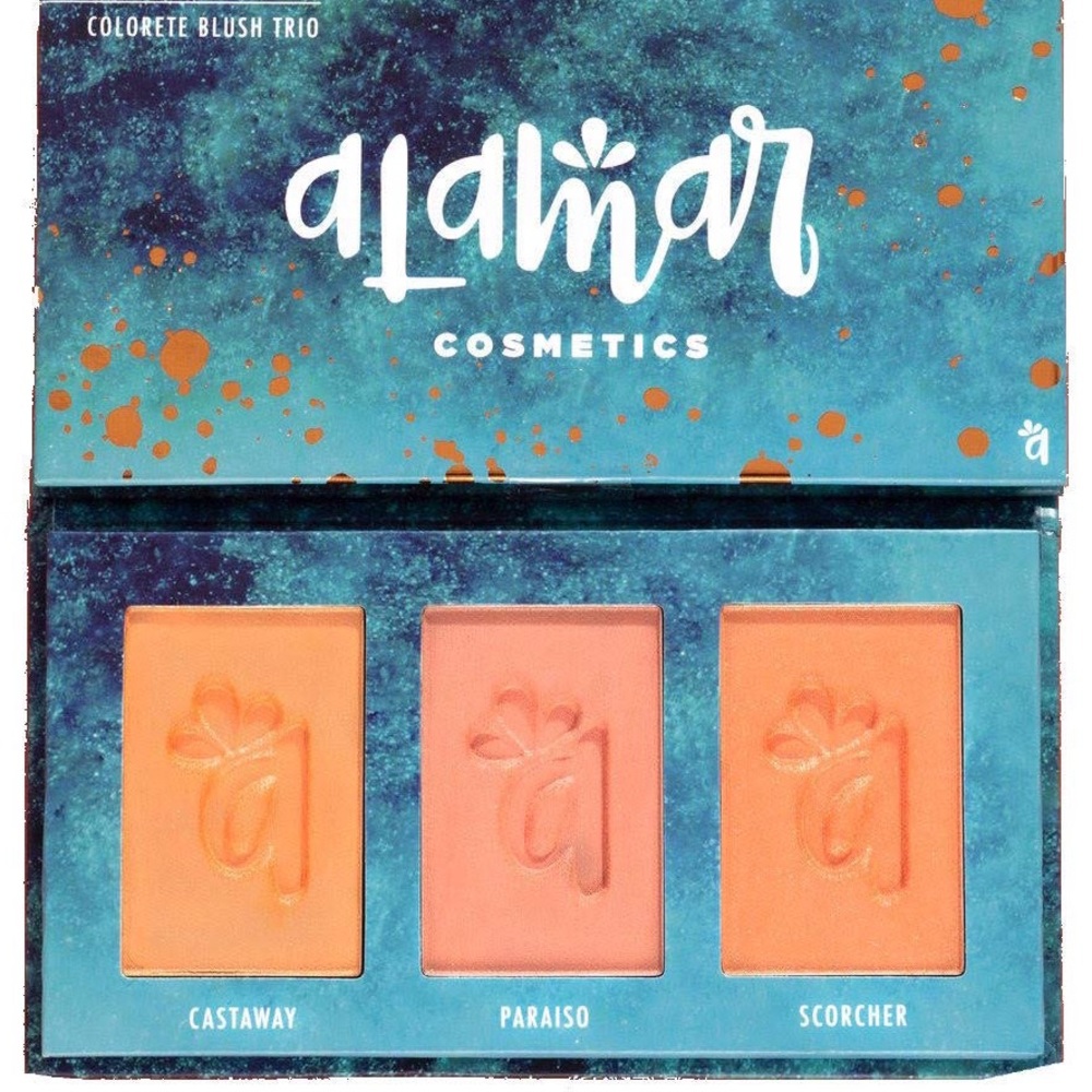 PEACH BLUSH TRIO